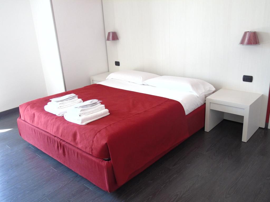 רג'יו די קאלאבריה Arete Luxury Room מראה חיצוני תמונה